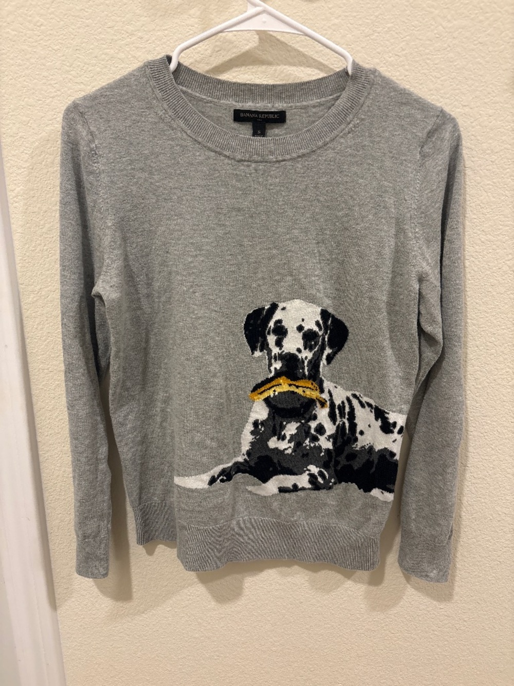 Banana republic crewneck sweater size small
